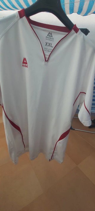 Lote 5 camisetas deportivas por 15 euros Talla XXL