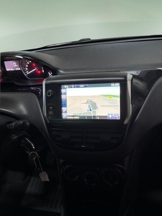 Peugeot 208 5P ACTIVE 1.6 BlueHDi 100
