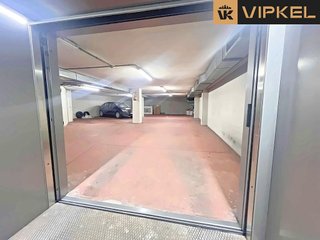 Garaje en venta en Cuatro Caminos - Plaza de la Cubela en Coruña (A)