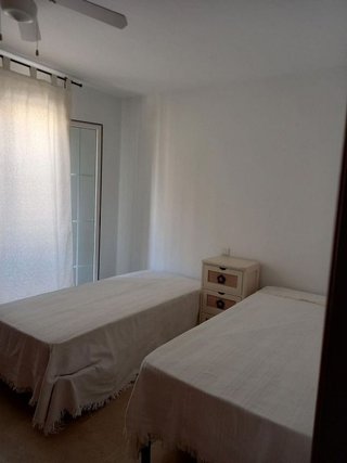 Casa adosada en venta en El Padrón - El Velerín - Voladilla en Estepona