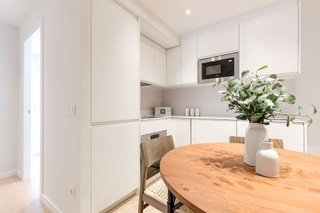 Piso en alquiler en Valdezarza en Madrid