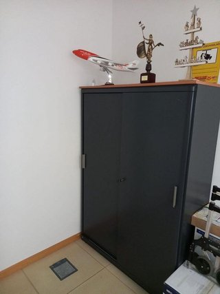 Oficina en venta en Colores - Entreparques en Sevilla