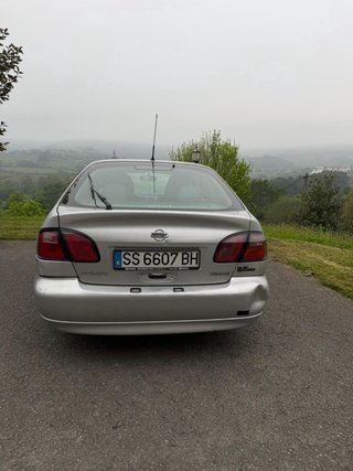 Nissan Primera. 170000km - ITV al día