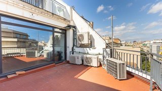 Oficina en alquiler en Sant Antoni en Barcelona