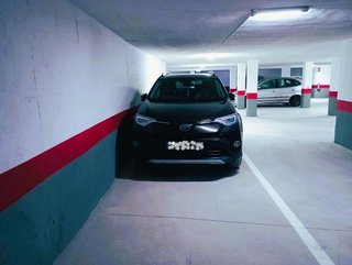 Garaje en alquiler en Zona Centro en Córdoba