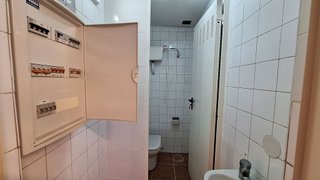 Local comercial en venta en El Llano en Gijón