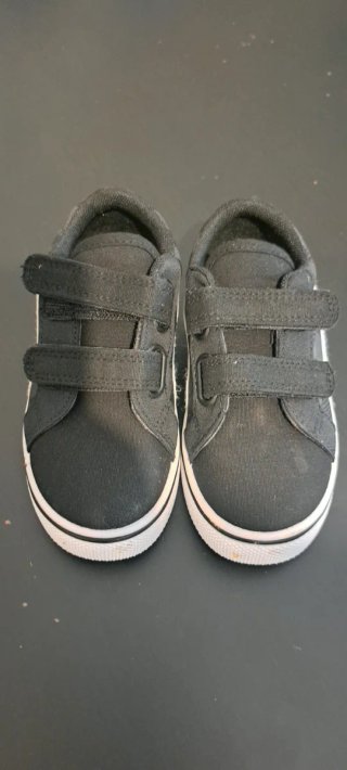 Zapatillas deportivas niño/a negras