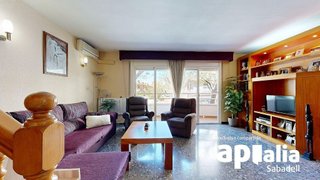 Casa en venta en Centre - Eixample – Can Llobet – Can Serra en Barbera del Vallès