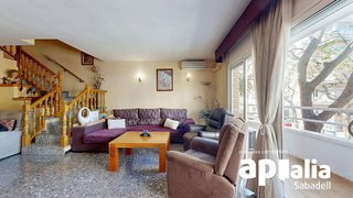 Casa en venta en Centre - Eixample – Can Llobet – Can Serra en Barbera del Vallès