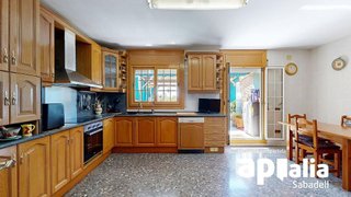 Casa en venta en Centre - Eixample – Can Llobet – Can Serra en Barbera del Vallès