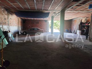 Local comercial en venta en La Granja-La Colina-Los Pastores en Algeciras