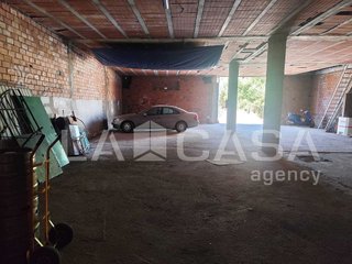 Local comercial en venta en La Granja-La Colina-Los Pastores en Algeciras