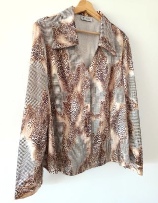 Blusa estampada animal print talla 58 mujer