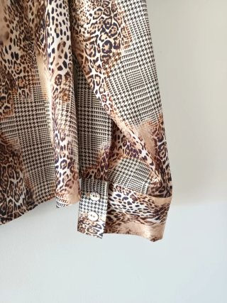 Blusa estampada animal print talla 58 mujer