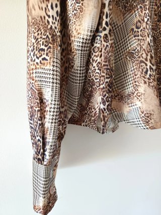 Blusa estampada animal print talla 58 mujer