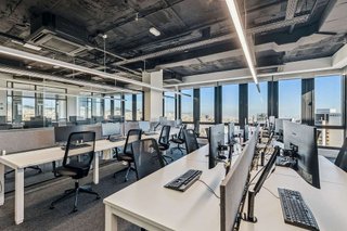Oficina en alquiler en Les Corts en Barcelona