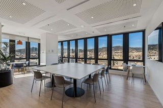 Oficina en alquiler en Les Corts en Barcelona