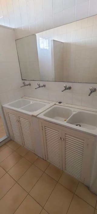 Oficina en alquiler en Centre en Hospitalet de Llobregat, L´