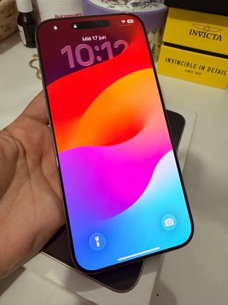 iPhone 16 Pro Max 98% Batería Dorado