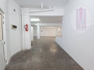 Local comercial en venta en Les Planes en Sant Joan Despí