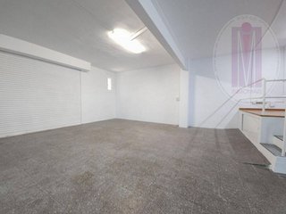 Local comercial en venta en Les Planes en Sant Joan Despí