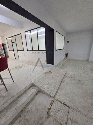 Local comercial en venta en Ses Figueretes - Platja d'en Bossa - Cas Serres en Ibiza/Eivissa