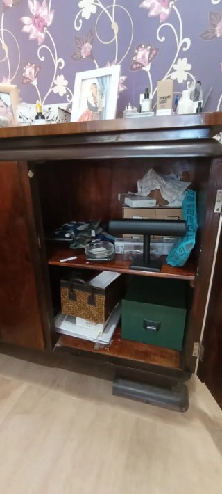 Aparador Antiguo Madera y Metal Años 30