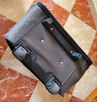 Maleta Privato (ver interior)