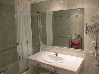 Piso en alquiler en Los Monteros - Bahía de Marbella en Marbella