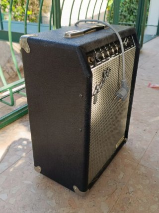 Amplificador Fender Bassman Classic BC-20CE