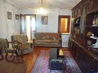 Piso en venta en Casco Antiguo en León