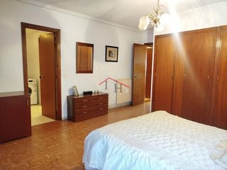 Piso en venta en Casco Antiguo en León