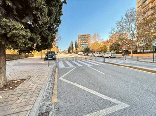 Local comercial en venta en Polígono Cartuja – La Paz en Granada