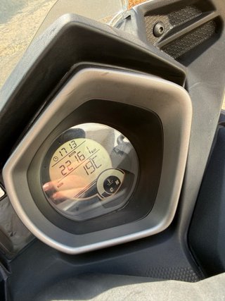 Yamaha Xmax 125cc Gris 22.161km