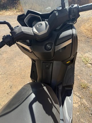 Yamaha Xmax 125cc Gris 22.161km