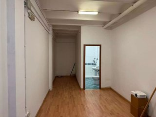 Local comercial en venta en Eixample Sud – Migdia en Girona