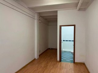 Local comercial en venta en Eixample Sud – Migdia en Girona