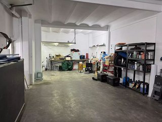 Local comercial en venta en Eixample Sud – Migdia en Girona