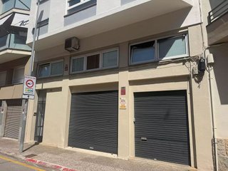 Local comercial en venta en Eixample Sud – Migdia en Girona