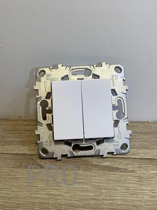 Interruptor doble va