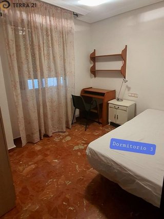 Piso en alquiler en Hospital en Jaén
