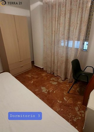 Piso en alquiler en Hospital en Jaén