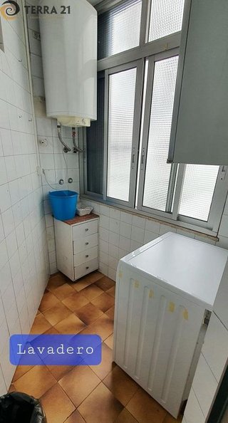 Piso en alquiler en Hospital en Jaén
