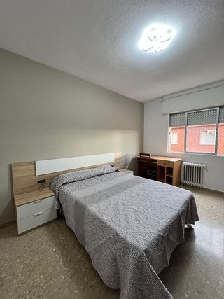 Piso en alquiler en Universidad en Ciudad Real