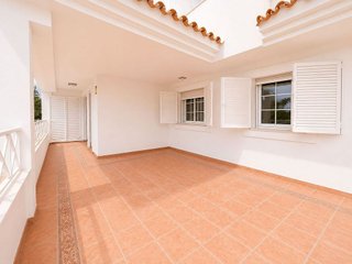 Piso en alquiler en Los Monteros - Bahía de Marbella en Marbella