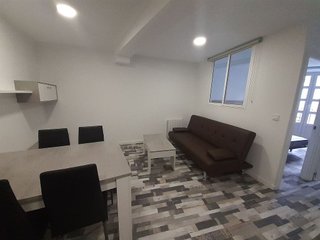 Piso en alquiler en Plaza España - Villa Pilar - Reyes Católicos - Vadillos en Burgos