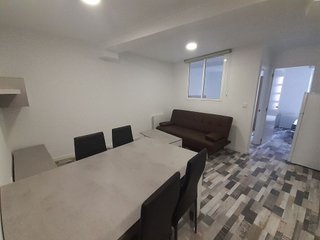 Piso en alquiler en Plaza España - Villa Pilar - Reyes Católicos - Vadillos en Burgos
