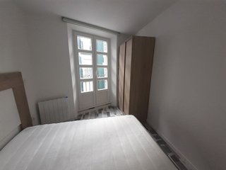 Piso en alquiler en Plaza España - Villa Pilar - Reyes Católicos - Vadillos en Burgos