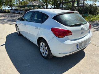 Opel Astra 2015