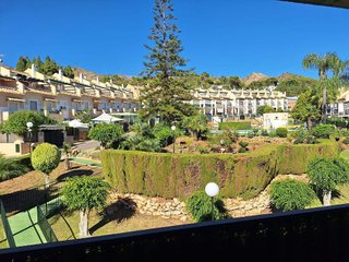 Casa adosada en venta en Las Cancelas - Valdeolletas en Marbella
